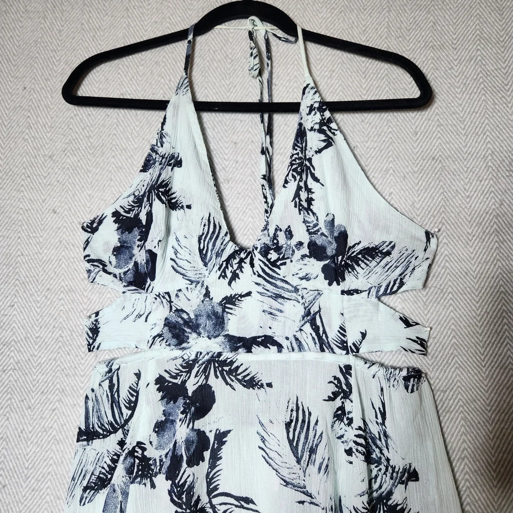 Free People Strappy Cutout Sun Dress Elegant Floral Halter Size Large - Picture 9 of 15